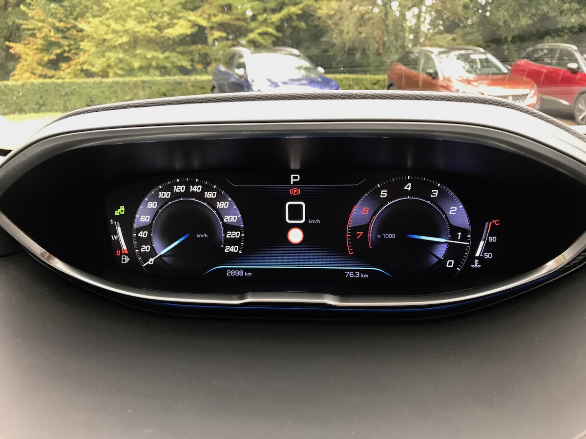 peugeot-3008-20 class="wp-image-523670" 