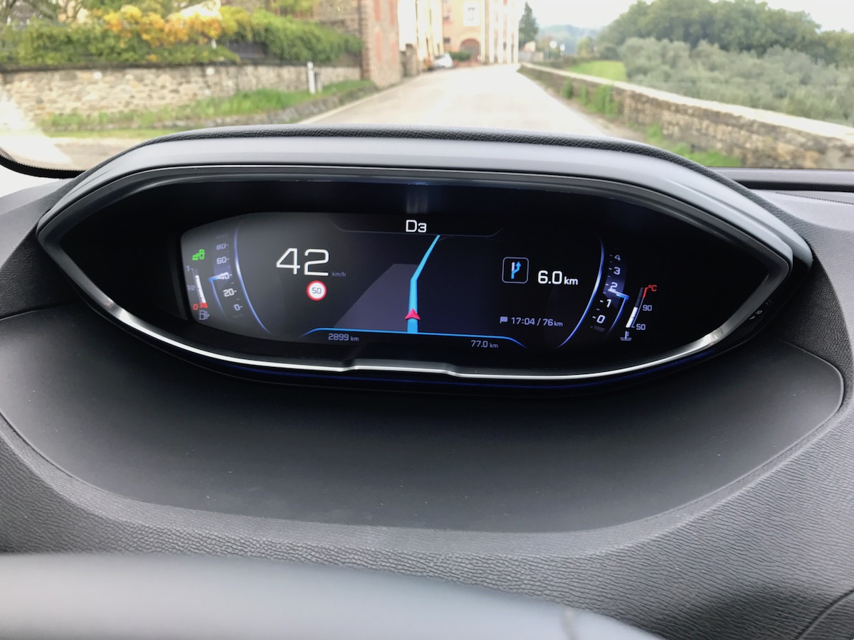 peugeot-3008-21 class="wp-image-523671" 