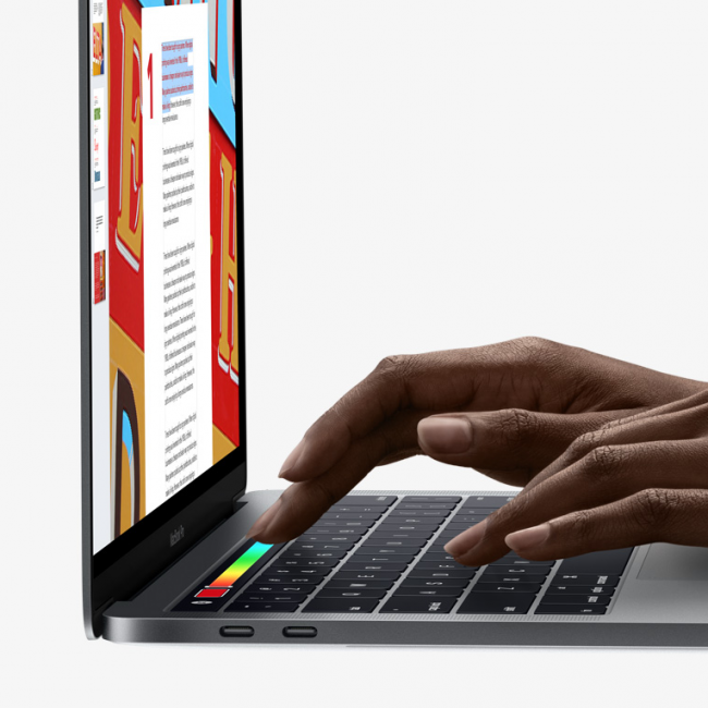 apple-macbook-2016-4b class="wp-image-524779" 