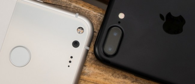 google-pixel-xl-iphone-7s-plus-8 class="wp-image-525541" 