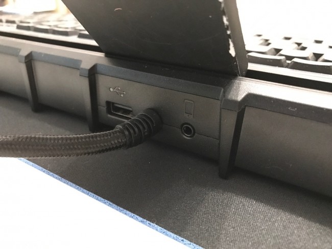 Roccat Skeltr class="wp-image-521342" 