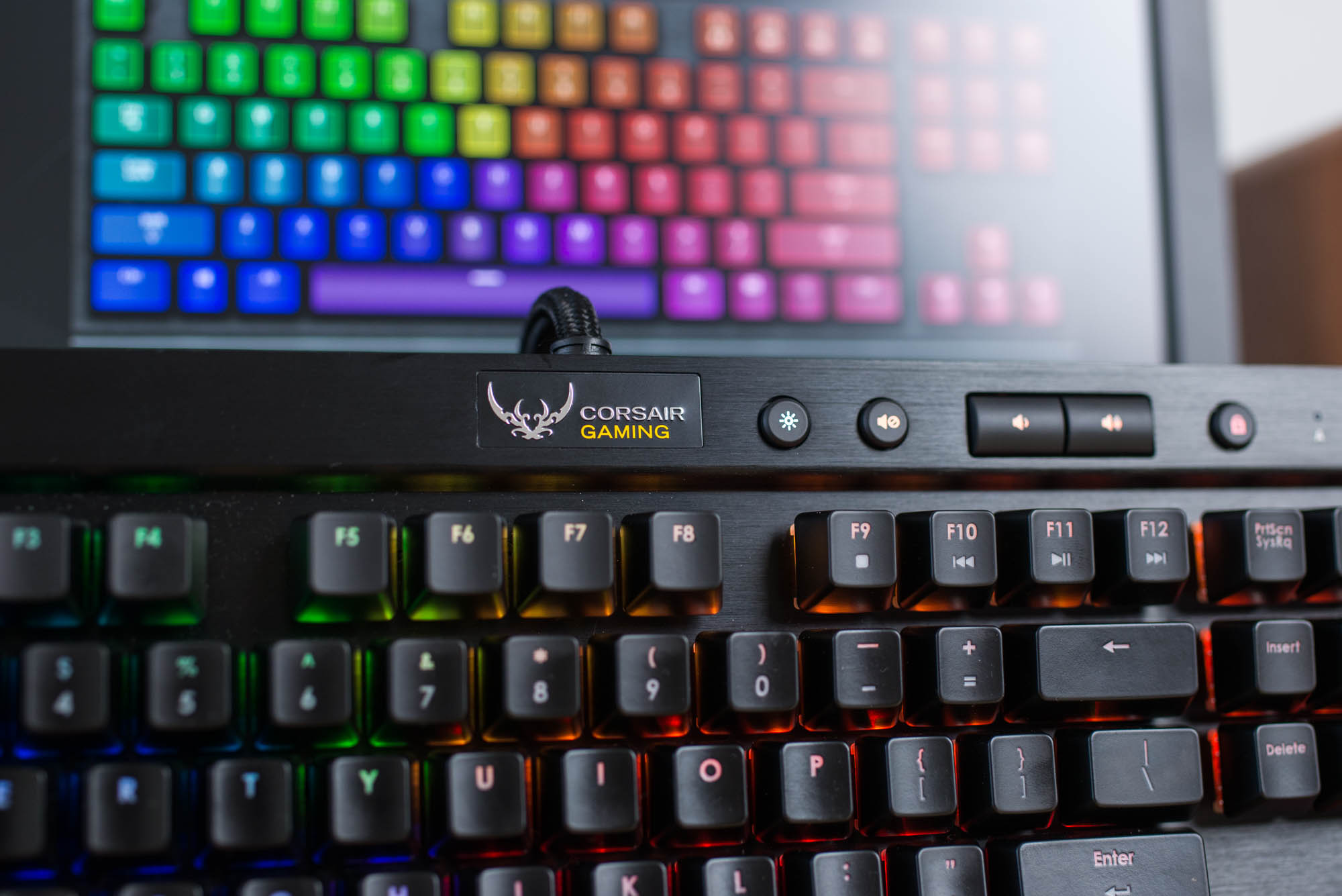 corsair-k65-rgb-10 class="wp-image-530418" 