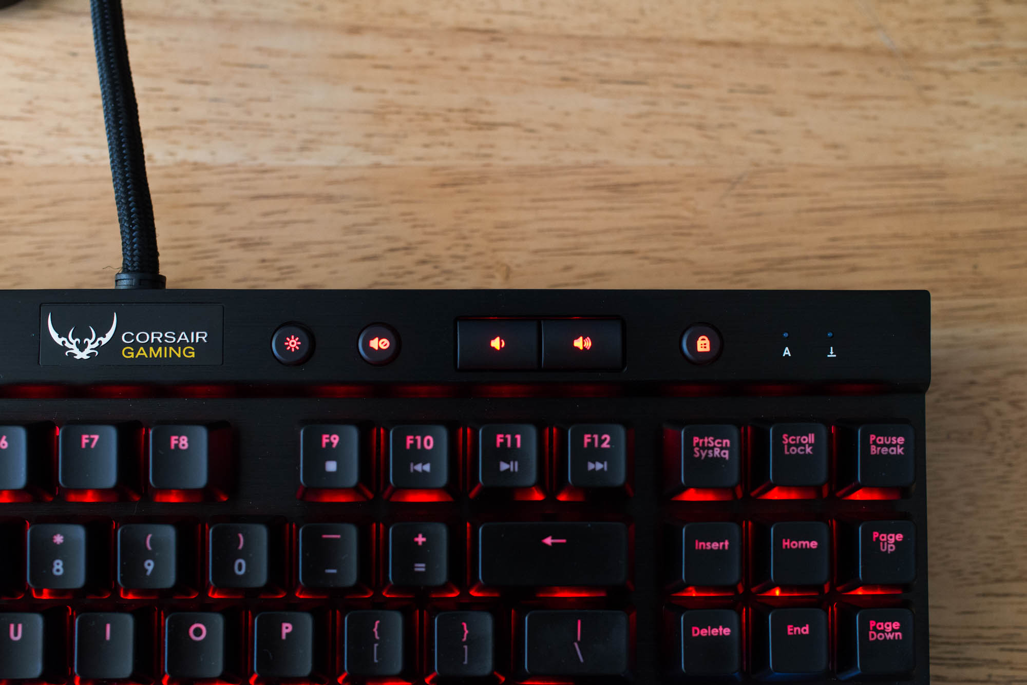 corsair-k65-rgb-2 class="wp-image-530410" 