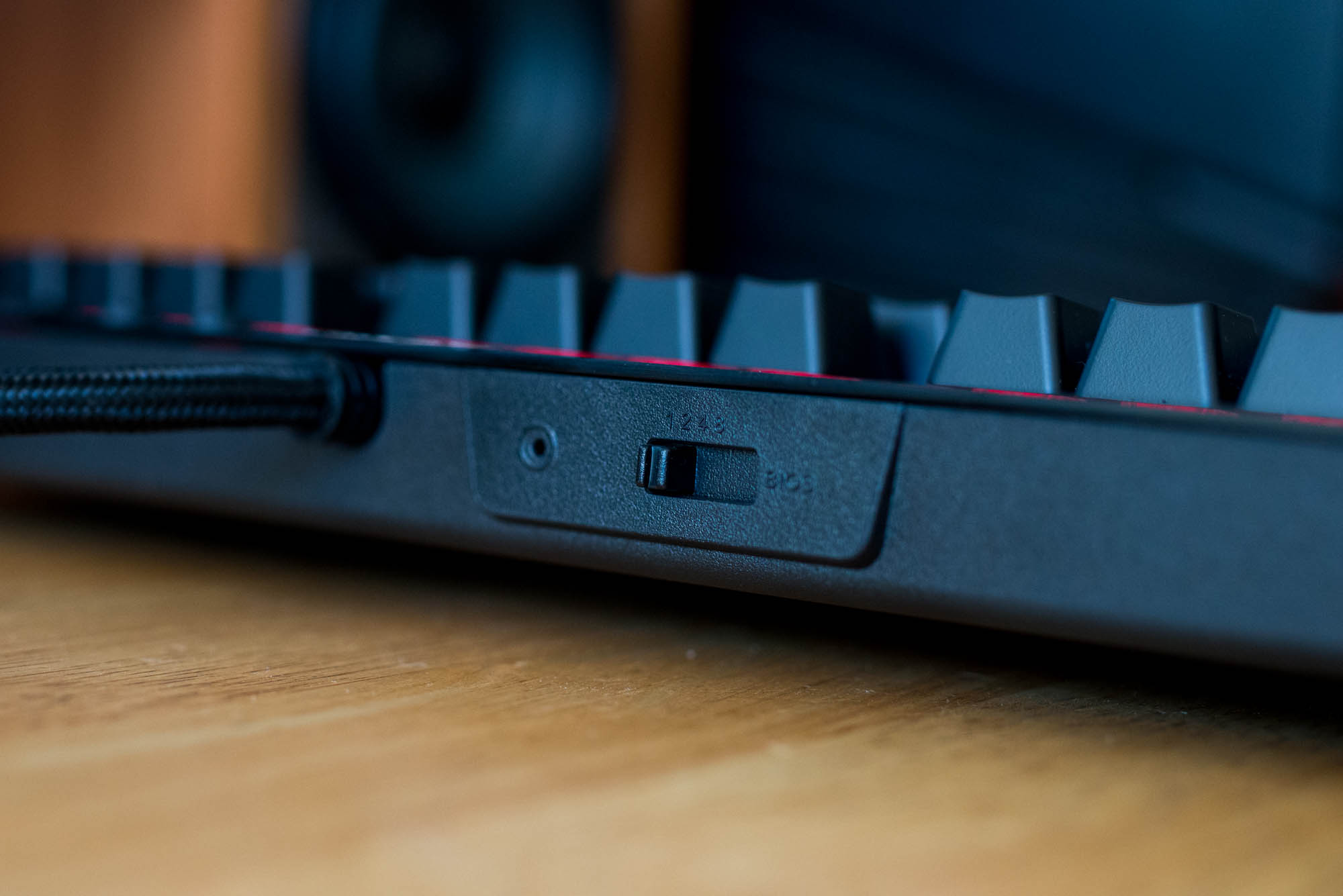 corsair-k65-rgb-5 class="wp-image-530413" 