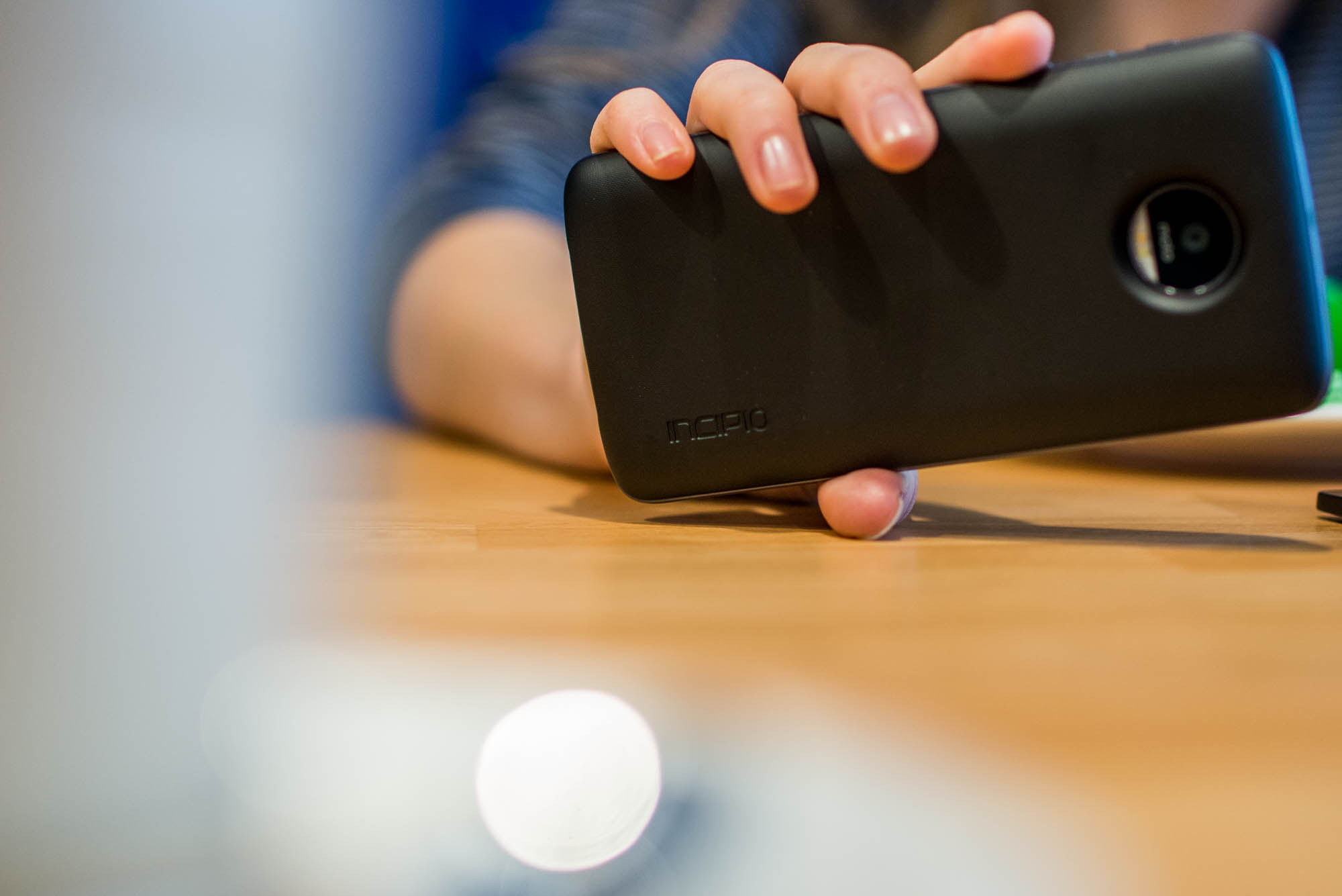 Moto Z Play i moduł baterii to idealne połączenie.