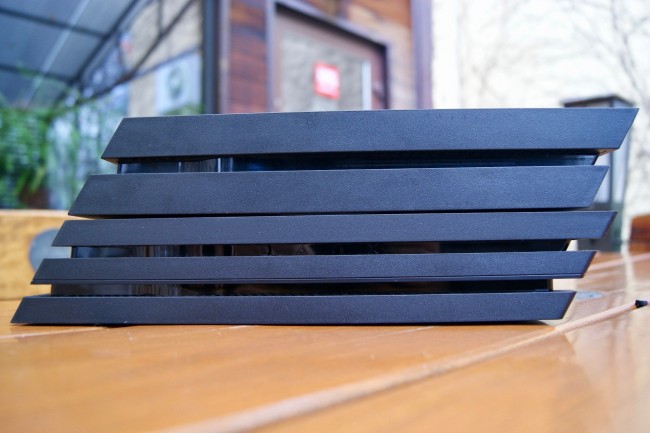 playstation-4-pro-17 class="wp-image-527686" title="PlayStation 4 czy PlayStation 4 Pro?" 