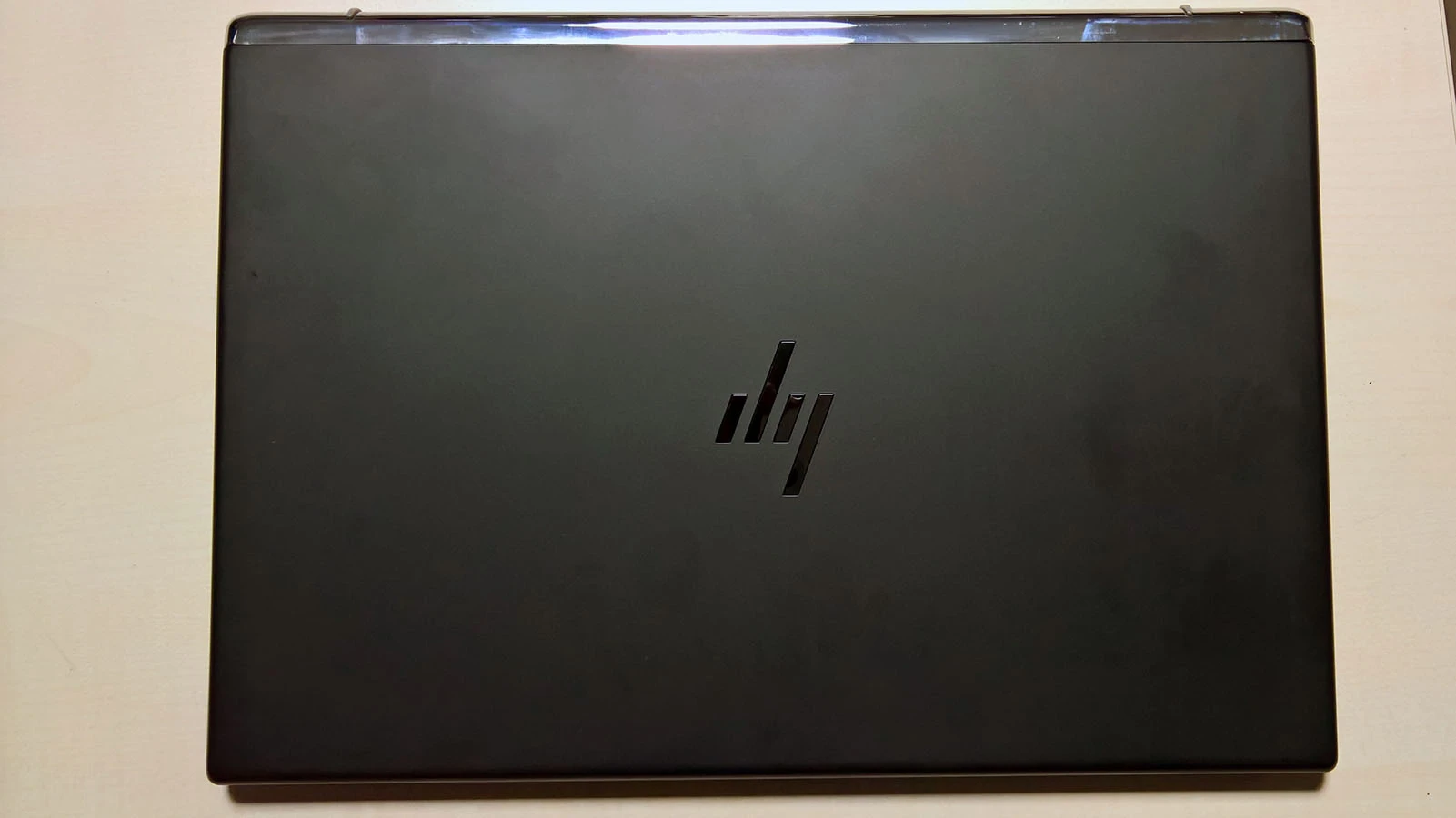hp-elite-x3-10 class="wp-image-531553" 