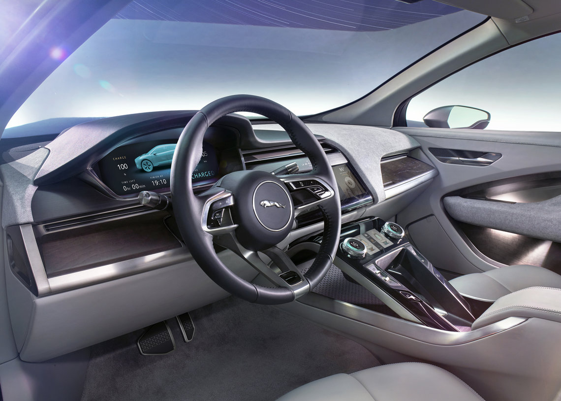 jaguar-i-pace-5 class="wp-image-528636" 