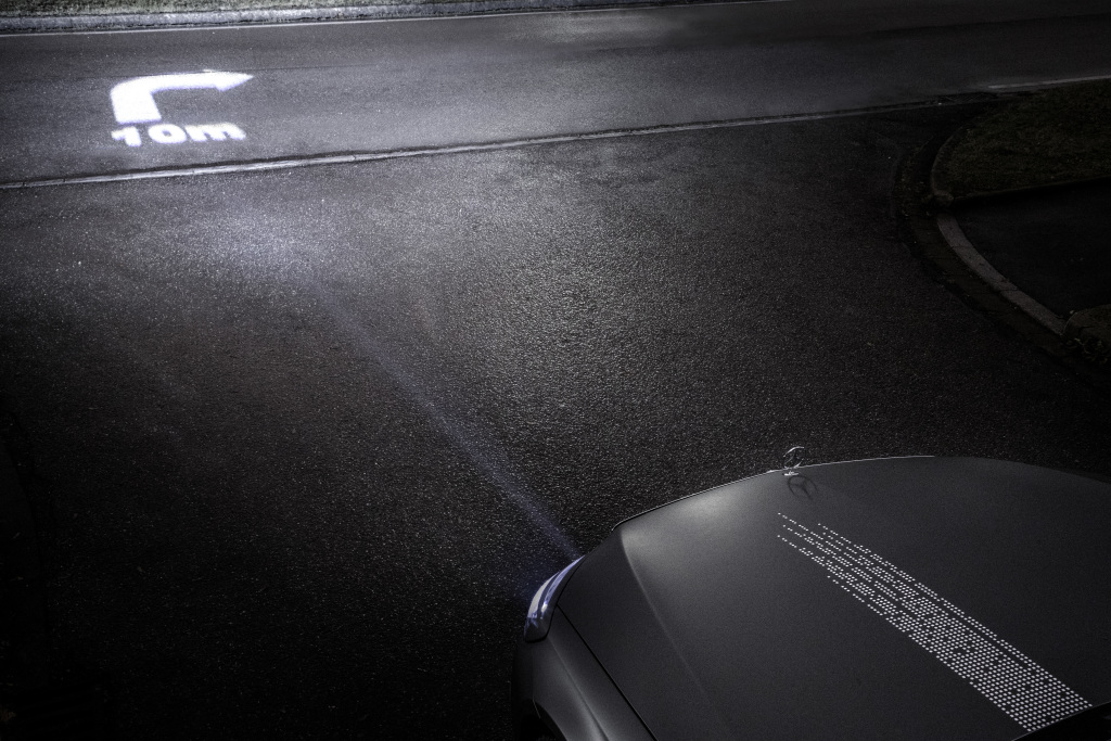 Revolution der Scheinwerfertechnologie: Mercedes leuchtet in HD-Qualität class="wp-image-532015" 