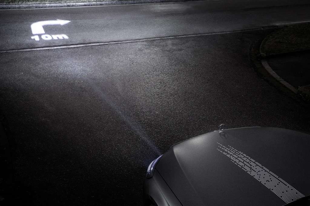 Revolution der Scheinwerfertechnologie: Mercedes leuchtet in HD-Qualität class="wp-image-532015"