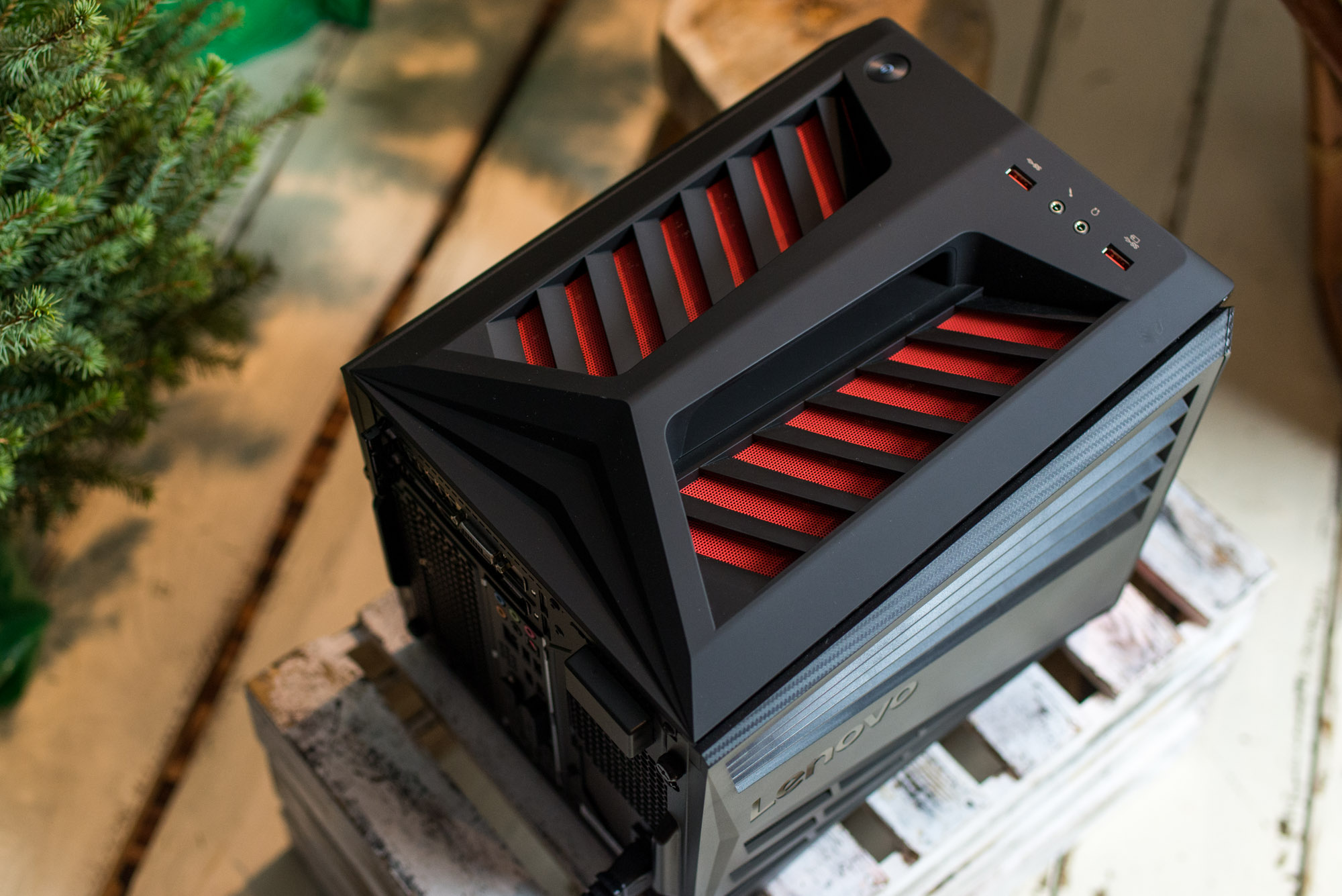 lenovo-y710-cube-7 class="wp-image-536186" 