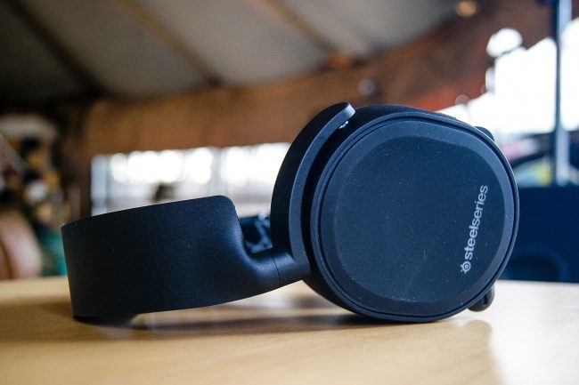 steelseries-arctis-5-17 class="wp-image-535771" 