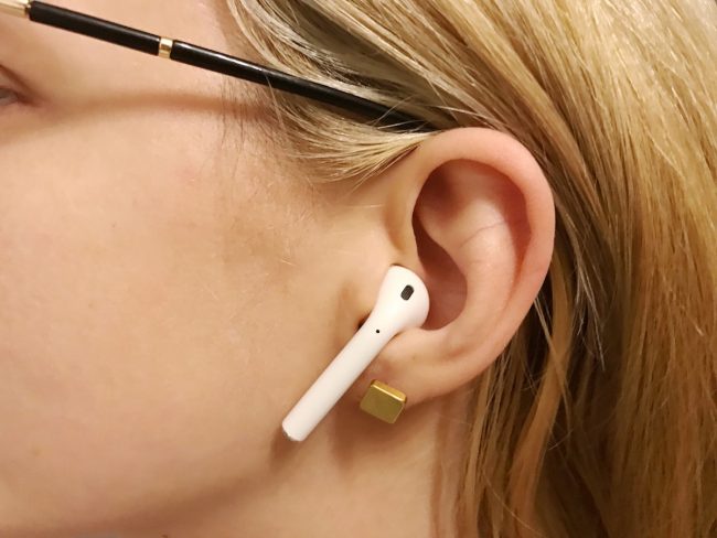 Słuchawki Apple AirPods W1 - opinie class="wp-image-535467" 