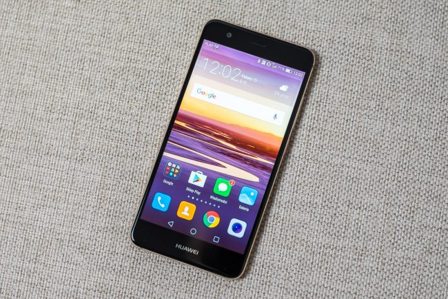 Huawei nova to bardzo dobry smartfon w niskiej cenie 