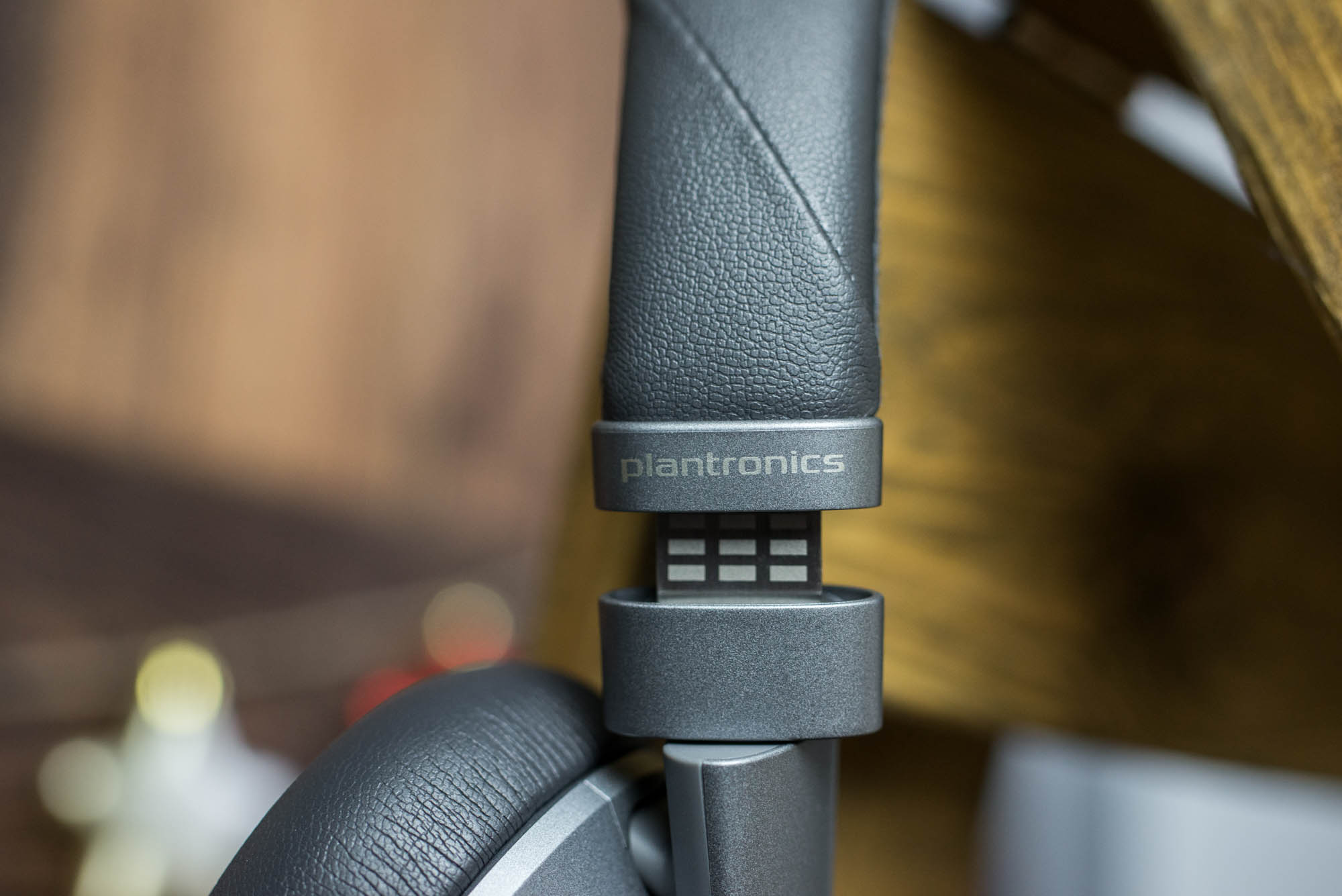 plantronics-backbeat-pro-2-9 