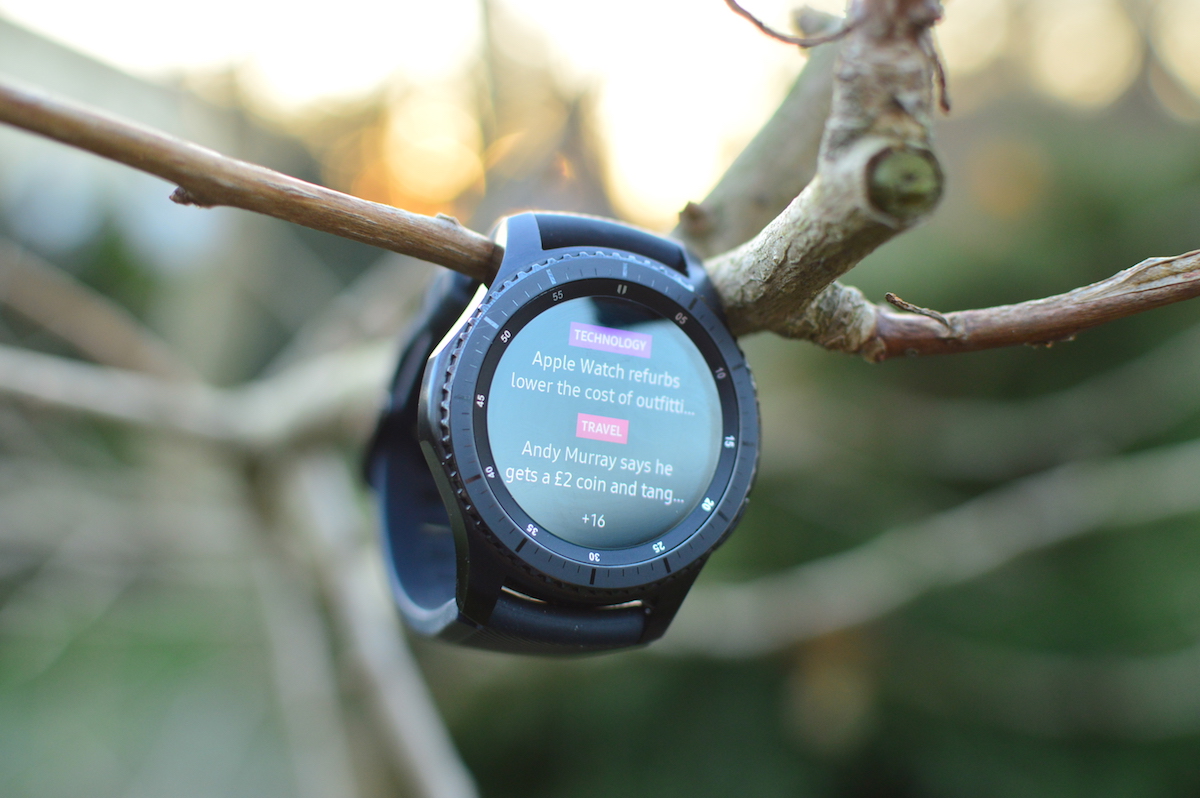 samsung-gear-s3-4 class="wp-image-535566" 
