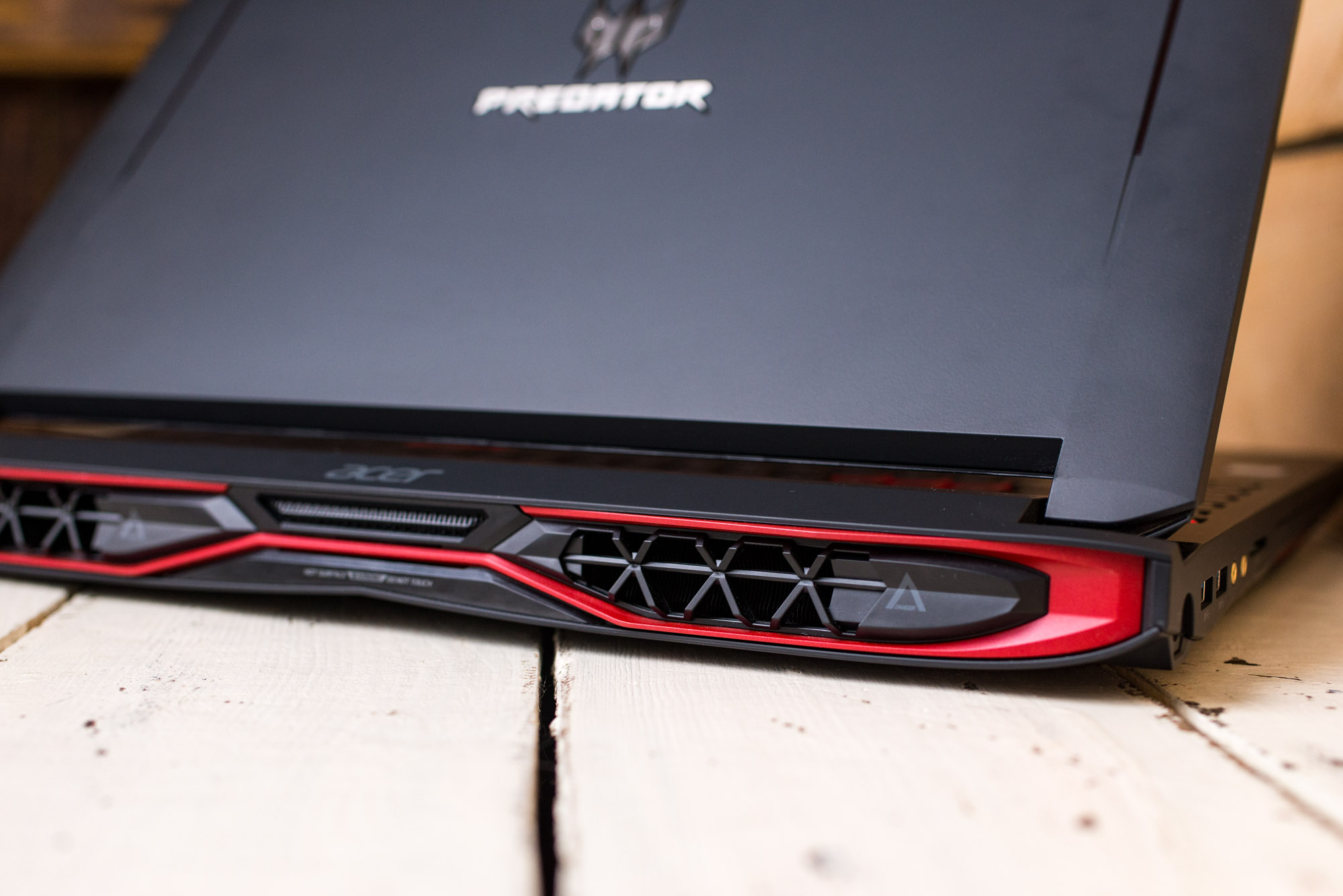 Acer-Predator-17-1070-6 class="wp-image-541122" 
