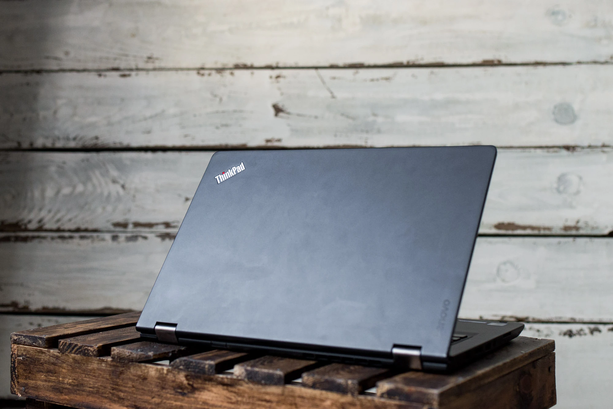 Thinkpad-P40-yoga--4 class="wp-image-539011" 
