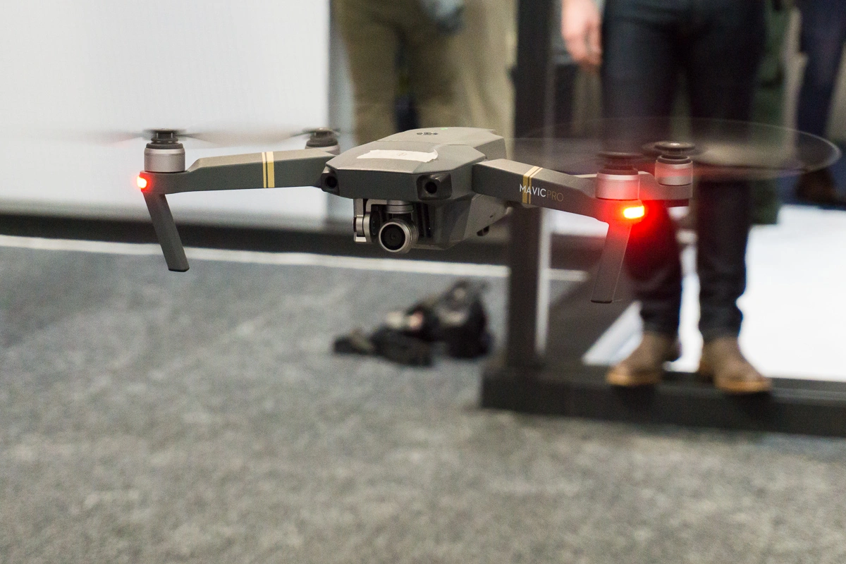 dji-mavic-pro-ces-2017-3-of-4 class="wp-image-537753" 