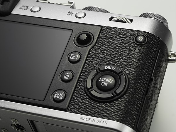 fujifilm-x100f class="wp-image-540337" 