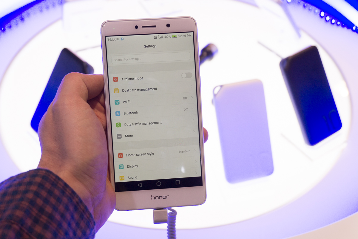 honor-6x-ces-2017-4-of-6 class="wp-image-537715" 