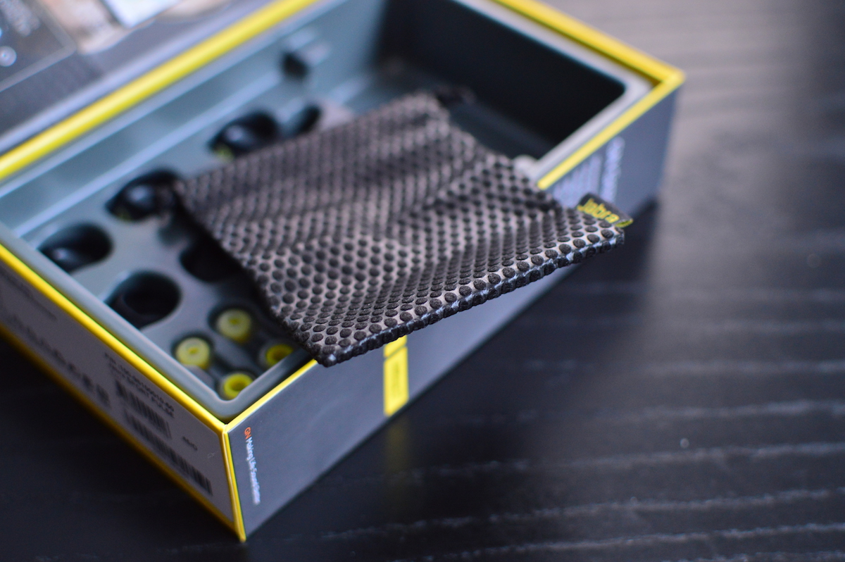 jabra-sport-pulse-special-edition-3 