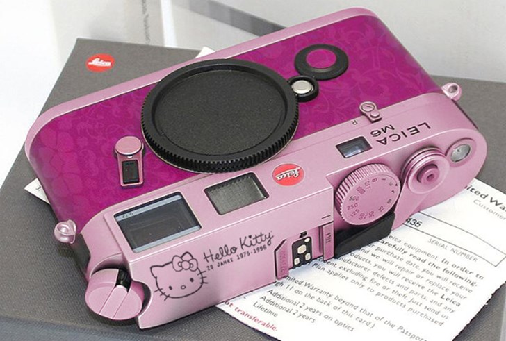leica-m6-hello-kitty class="wp-image-542175" 