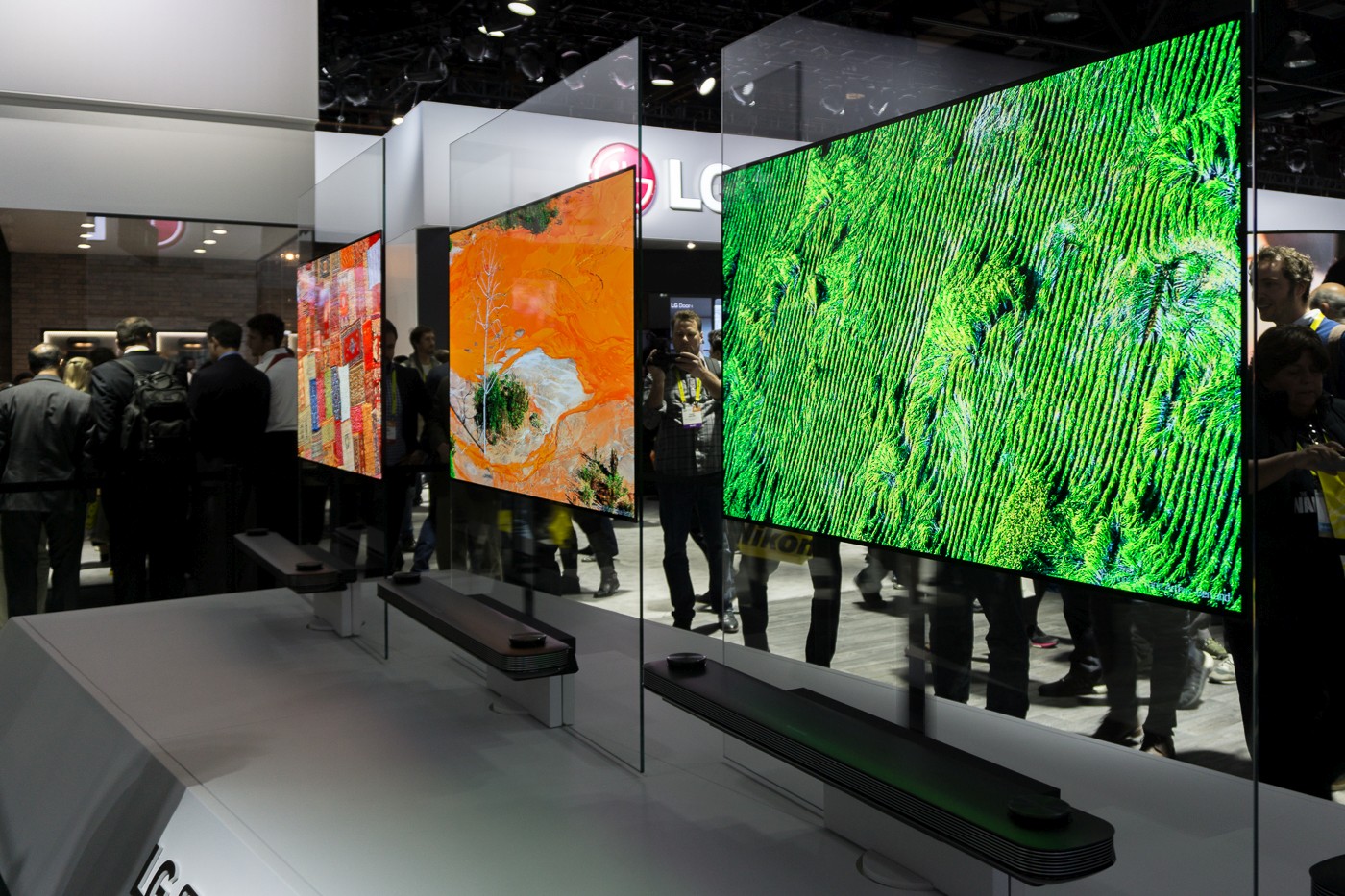 LG na CES 2017 - Signature W7 class="wp-image-538214" 