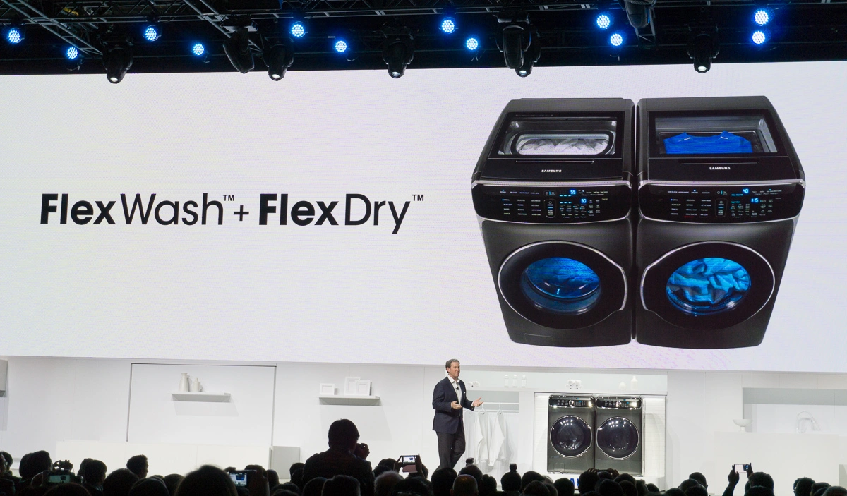 samsung-ces-2017-4-of-6 class="wp-image-537480" 
