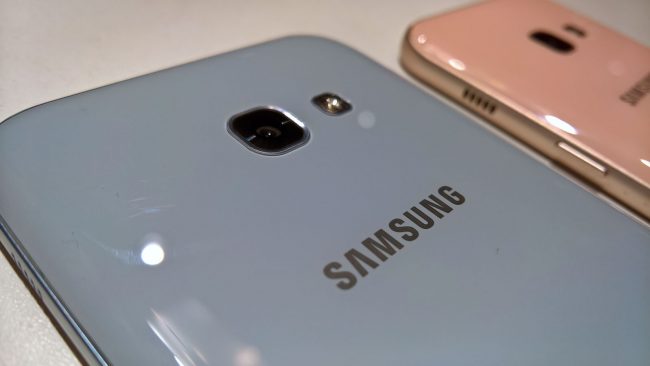 Samsung Galaxy A5 (2017) class="wp-image-536637" 