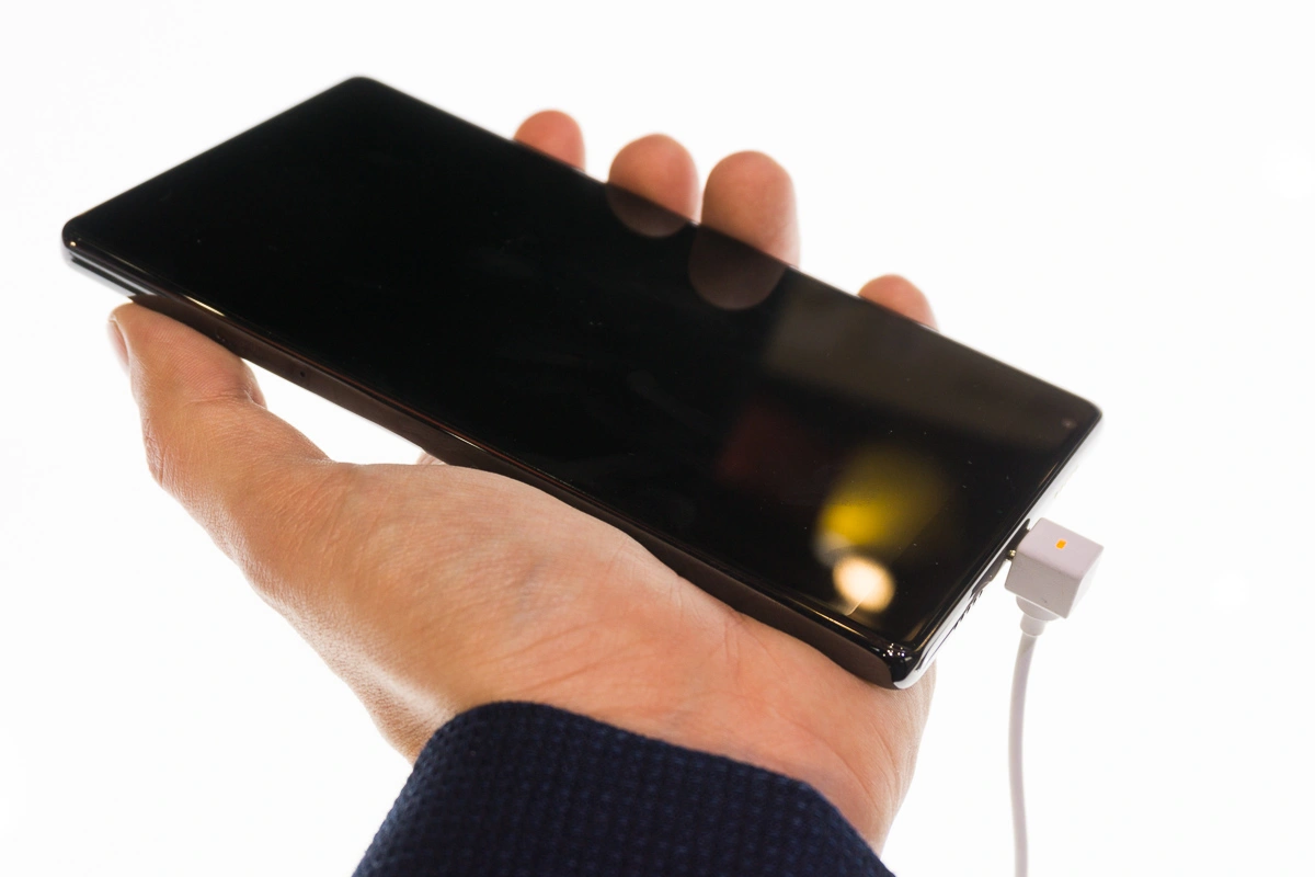xiaomi-mi-mix-4-of-9 