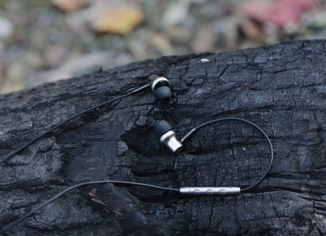 Xiaomi w Polsce - w 2017 pojawią się słuchawki Mi In-Ear Headphones class="wp-image-539419" 