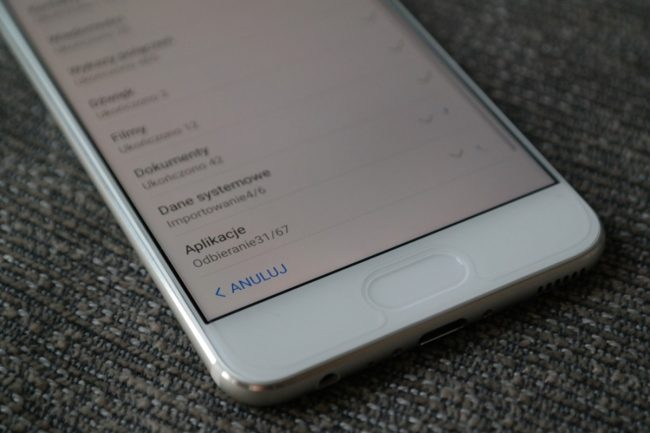 Huawei P10 (1) class="wp-image-547468" 
