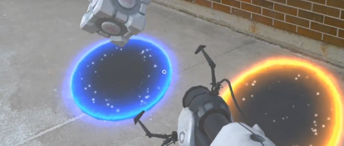 Portal na Hololens to pierwsza ciekawa rzecz, jaką zobaczyłem na goglach Microsoftu.