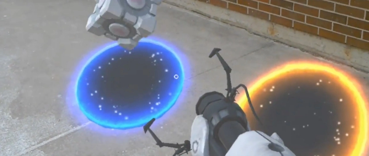 Portal na Hololens to pierwsza ciekawa rzecz, jaką zobaczyłem na goglach Microsoftu.