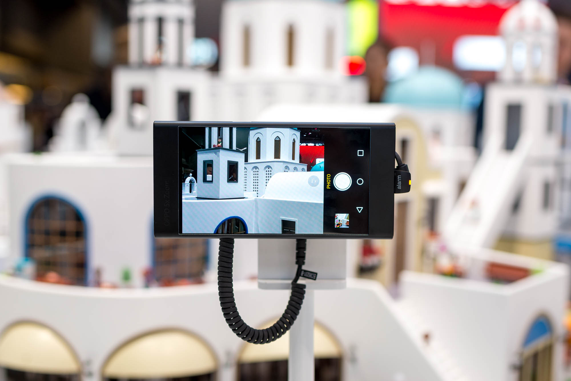 oppo 5x zoom class="wp-image-548127" 