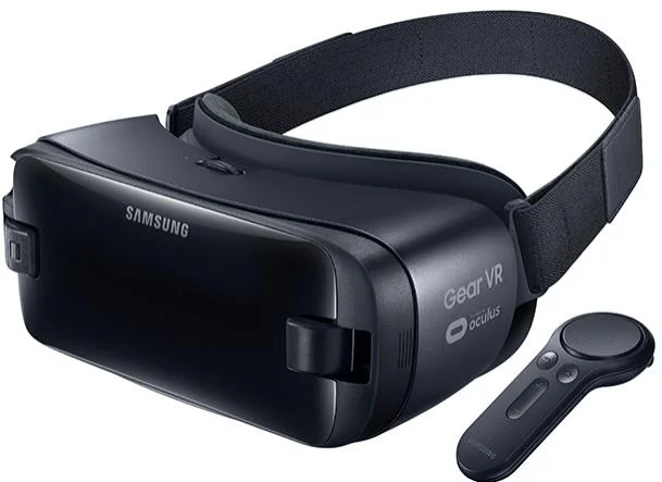 Nowy Samsung Gear VR z kontrolerem class="wp-image-547601"