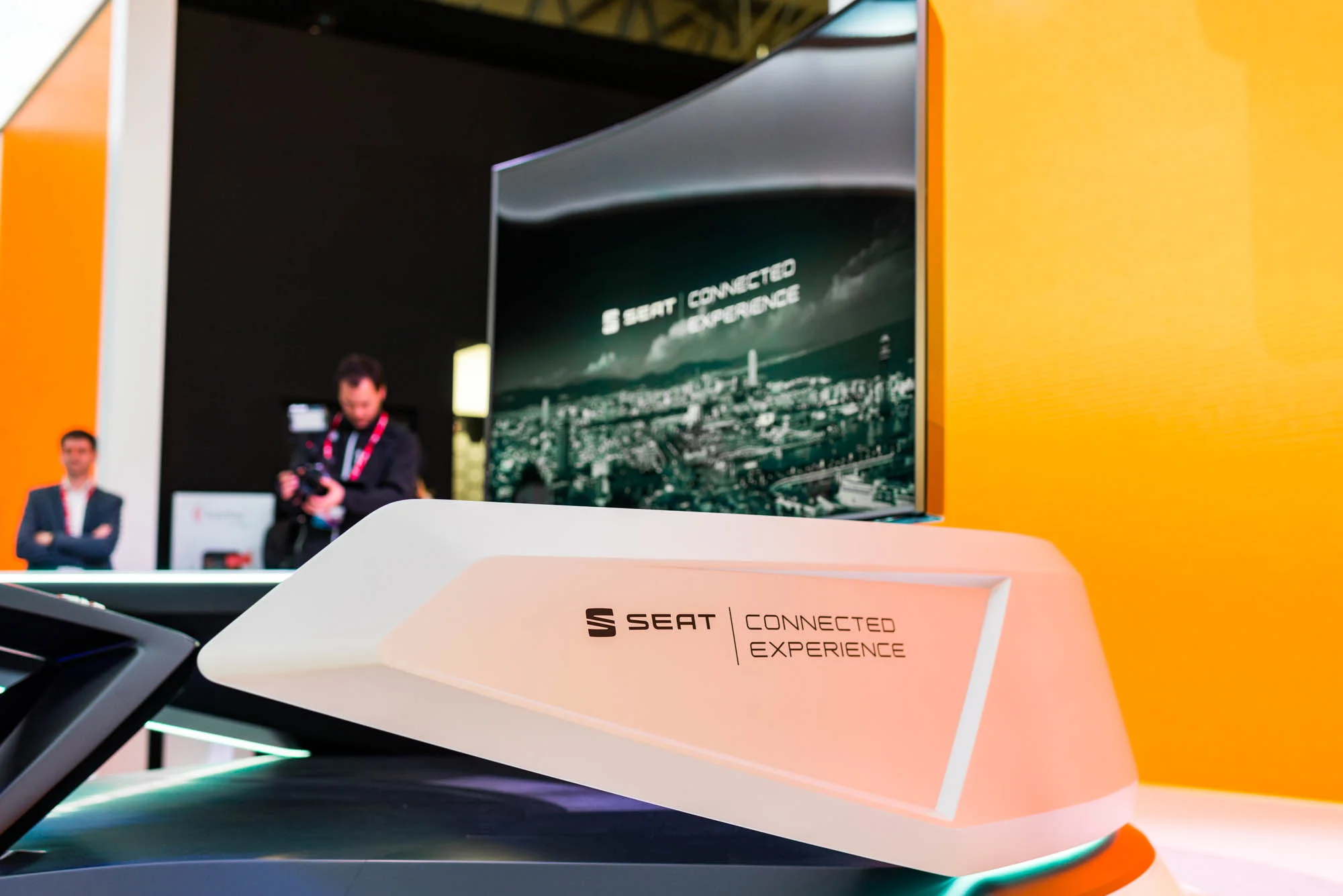 Seat-connect-MWC-2017-12 class="wp-image-548154" 