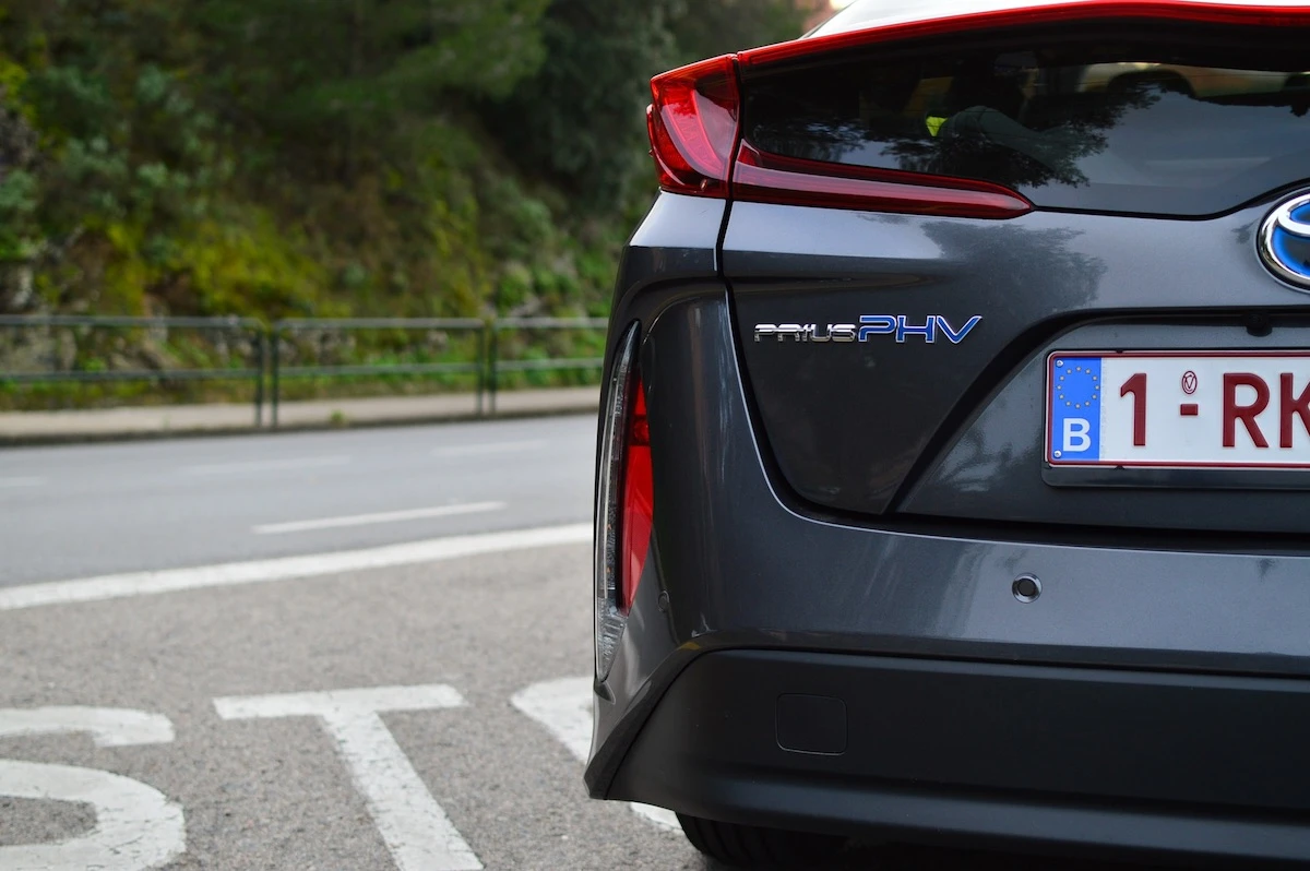 Toyota-prius-plug-in-hybrid-14 class="wp-image-545190"