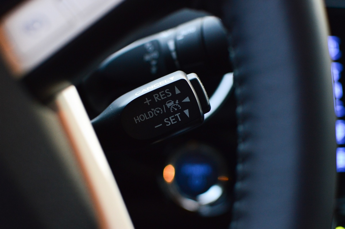 Toyota-prius-plug-in-hybrid-34 class="wp-image-545210" 