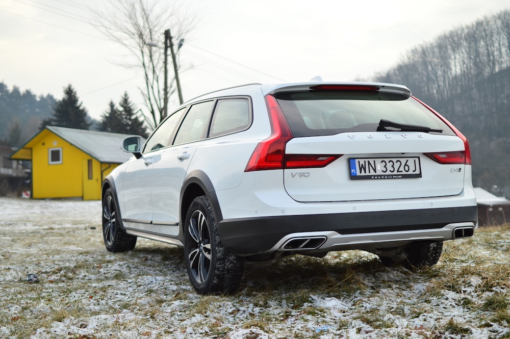 Volvo V90 CC, 2 class="wp-image-543986" 