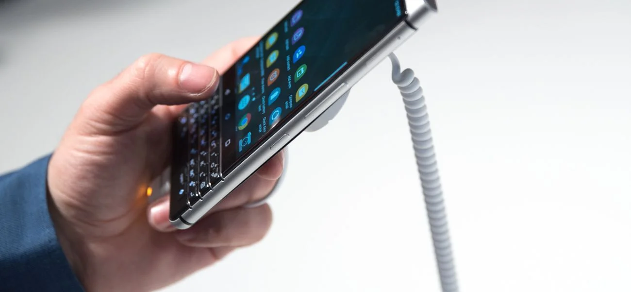 BlackBerry KeyONE - znana jest już cena i data startu sprzedaży