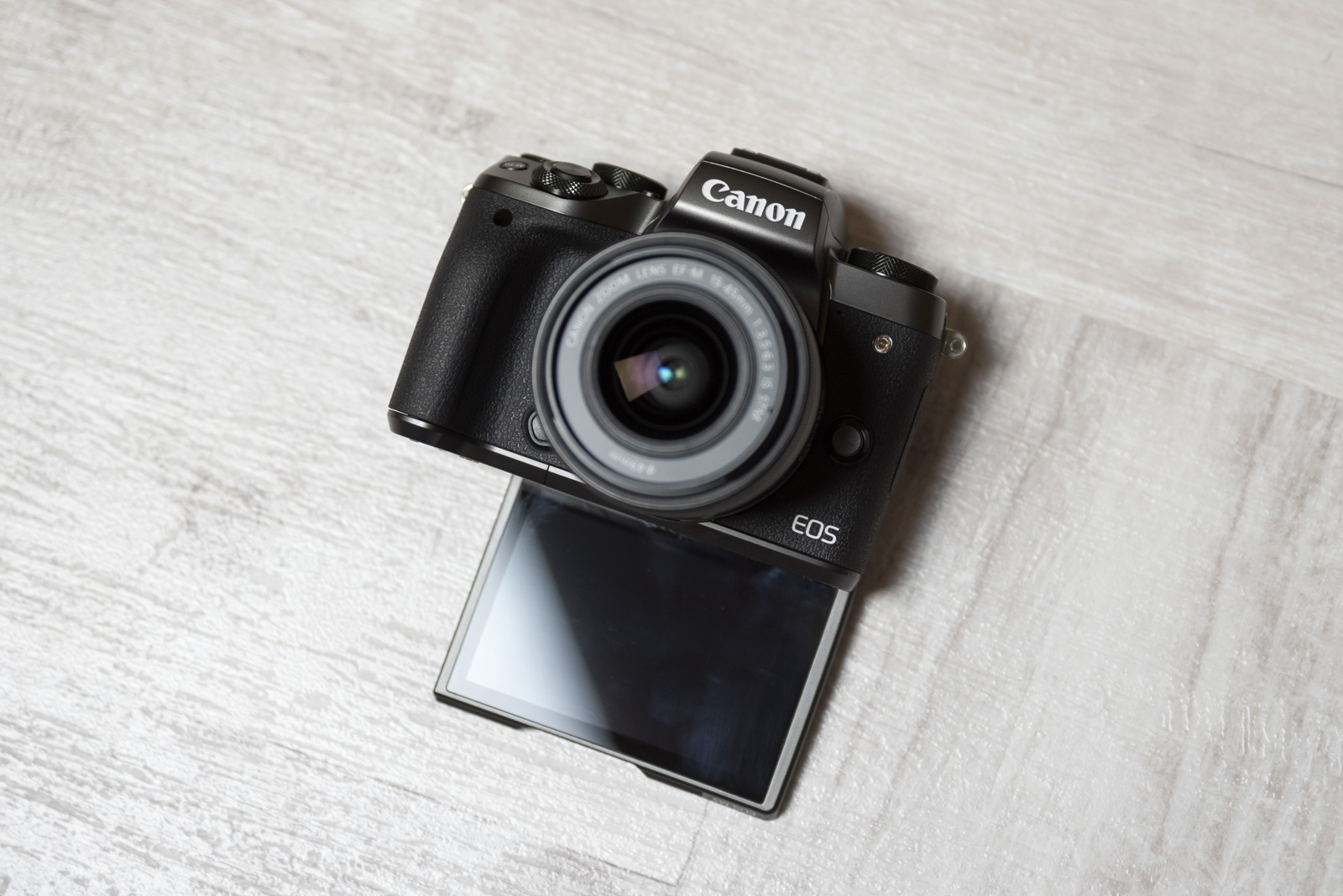 Canon EOS M5 recenzja class="wp-image-546212" 
