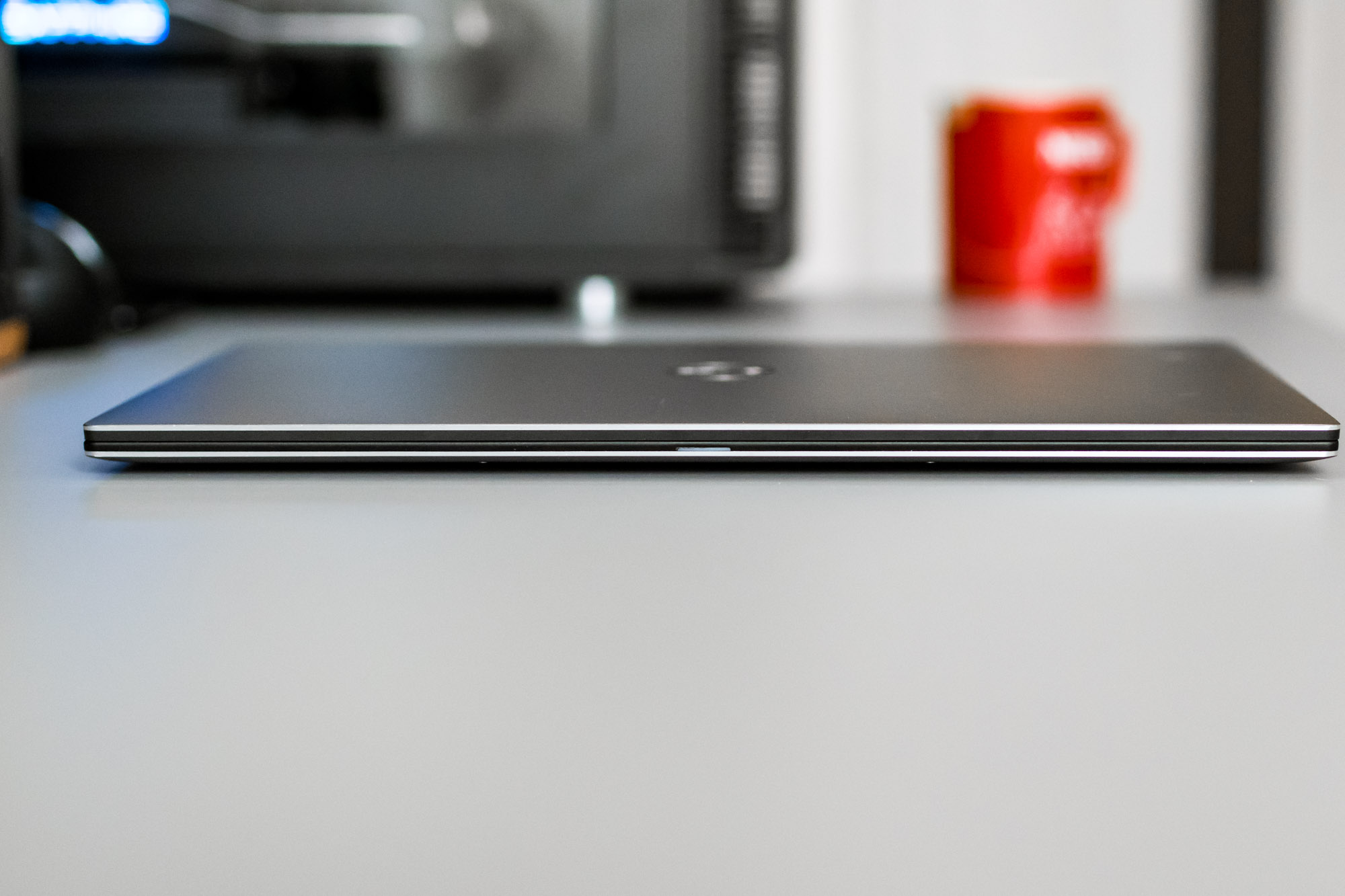 dell-xps-13-2w1-13 class="wp-image-546080" 