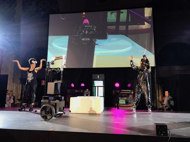 Hololens T-Mobile MWC 2017 class="wp-image-547948" 