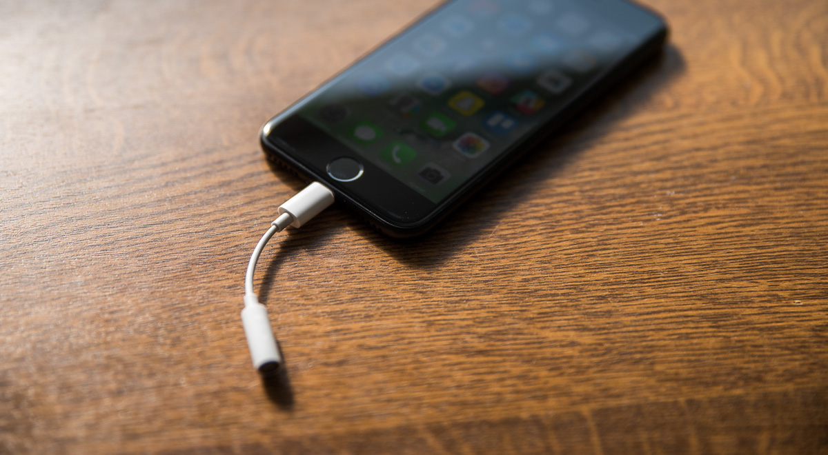 Ultra Accessory Connector - iphone 7 minijack adapter lightning class="wp-image-543306" 