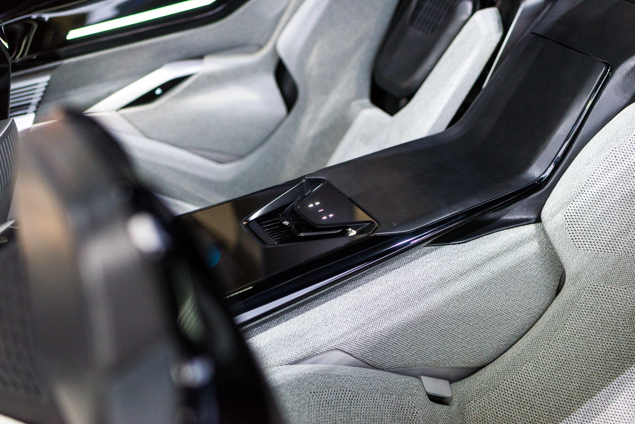 peugeot-instinct-concept (16 of 19) class="wp-image-547843" 
