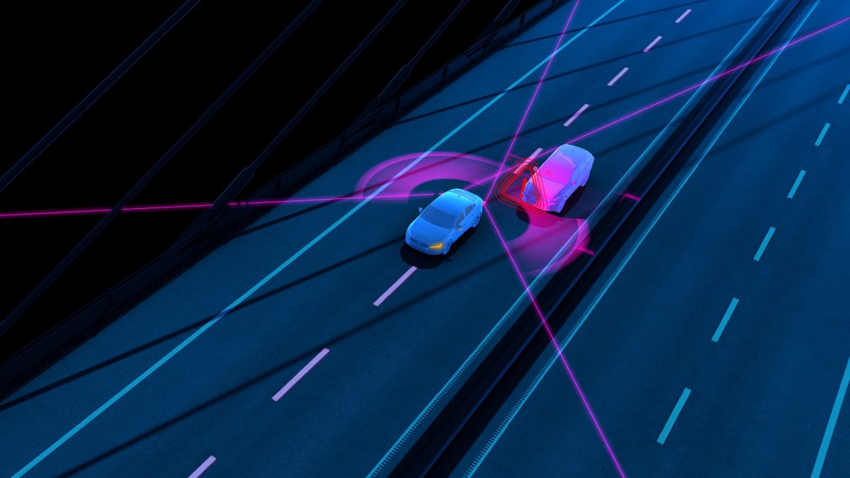 Blind Spot Information (BLIS) with steer assist class="wp-image-548369" 