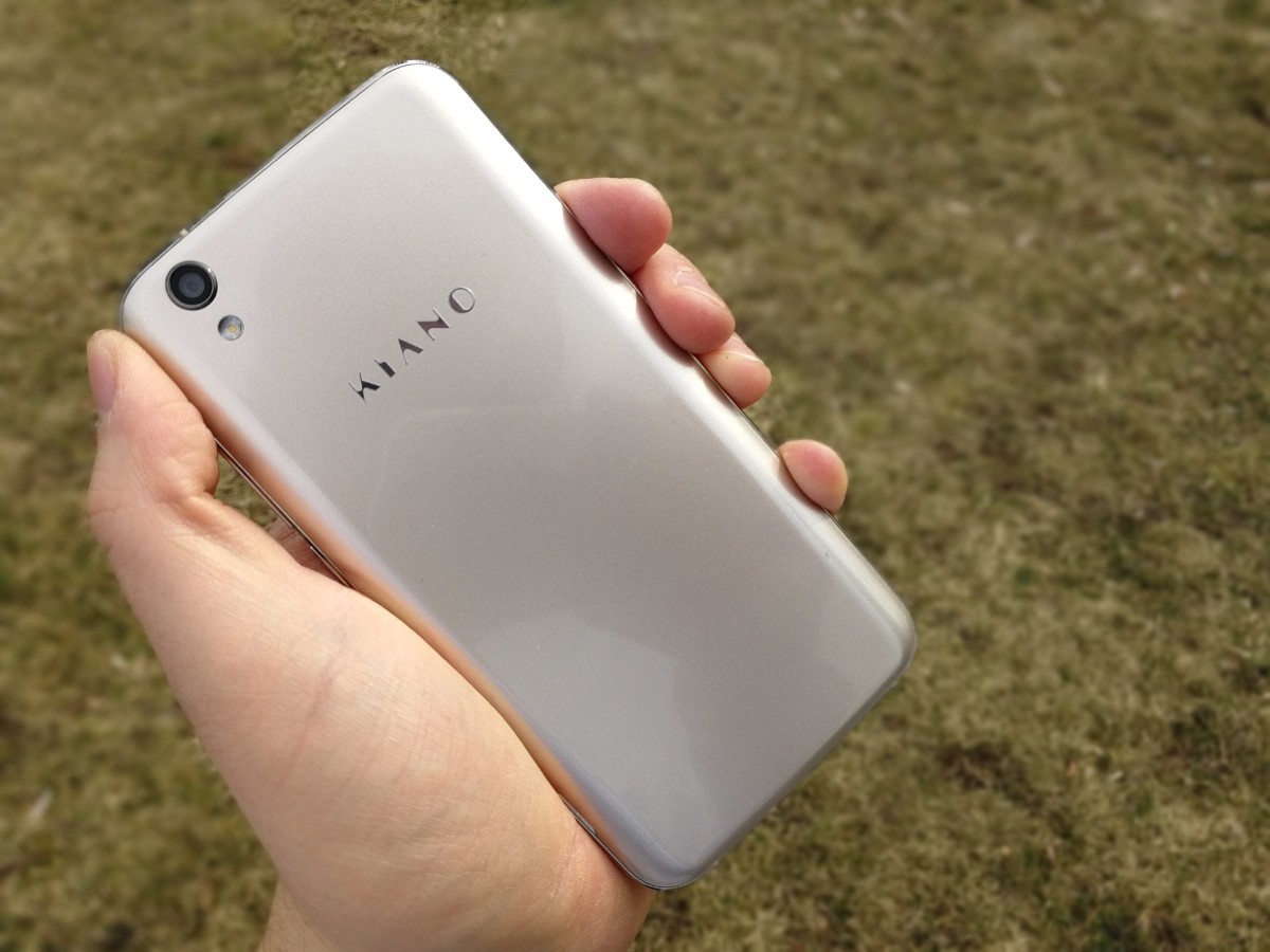 Kiano Elegance 5.1 Pro to bardzo dobry smartfon do 500 zł. class="wp-image-552214" 