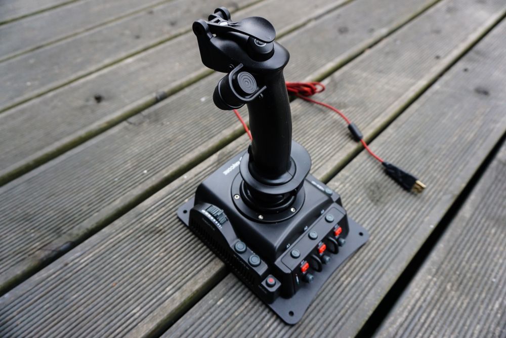 Ravcore Javelin recenzja 